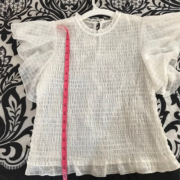 White flowy blouse - Picture 3 of 4